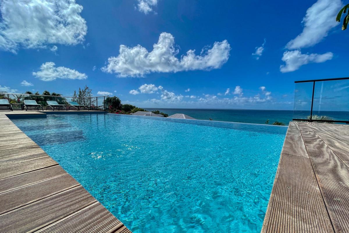 31 Location villa tropicale 5 chambres 10 personnes avec piscine et vue mer saint françois en guadeloupe - vue mer